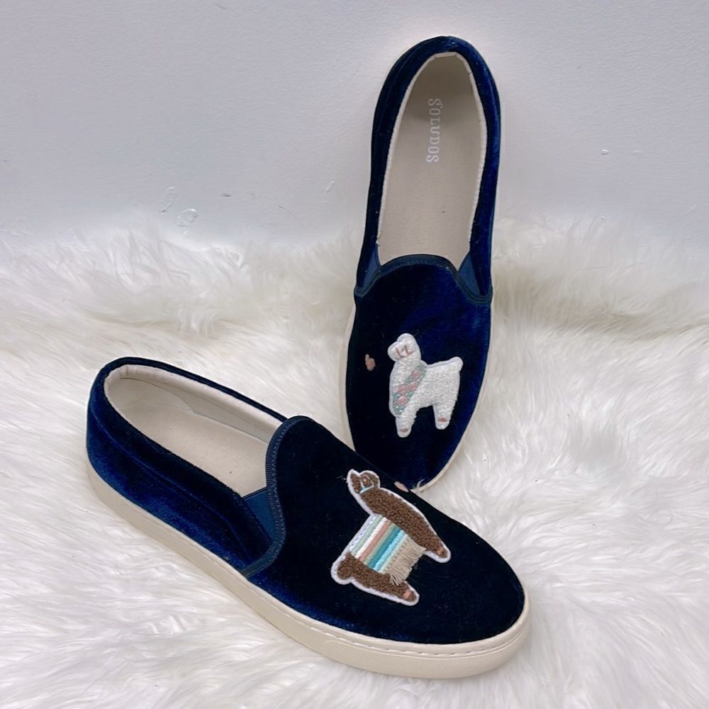 Saludos | Llamas in Love blue velvet slip on 11 sneakers.